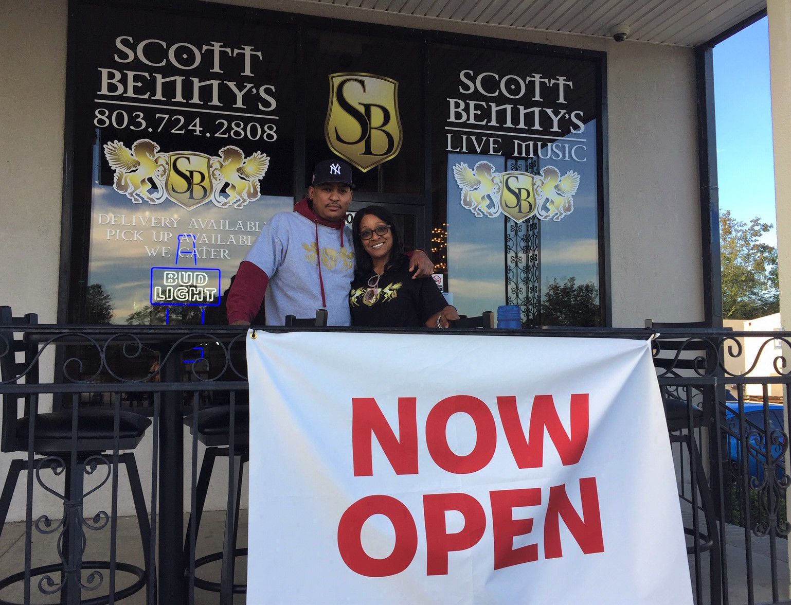 Co-owners Scott & Mimi Whipper.JPG